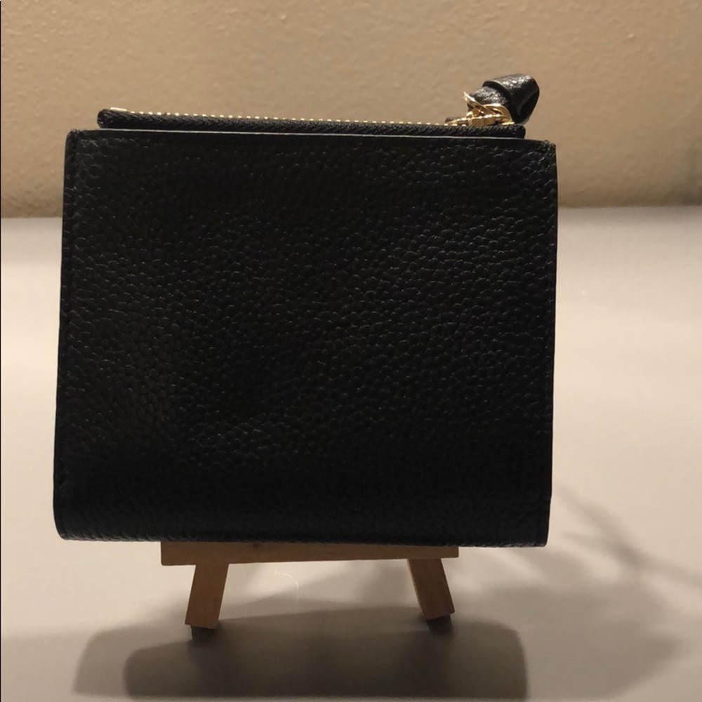 Kate Spade Wallet - Picture 4 of 4